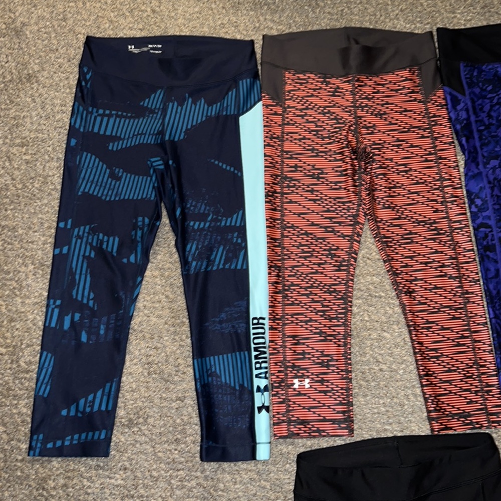 Under Armour Capris Bundle. Small - image 2